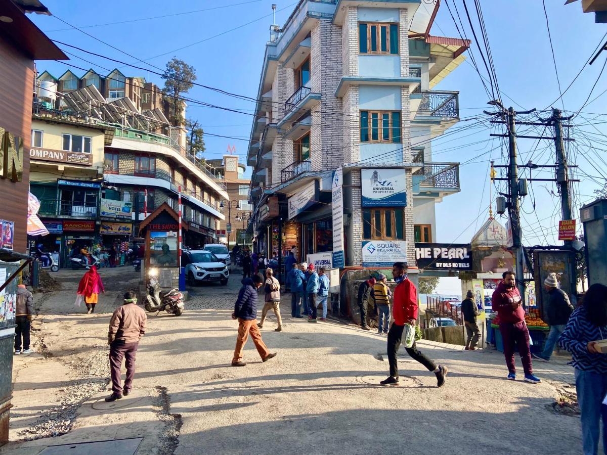 Riversun Hotel Mall Road Mussoorie Bagian luar foto