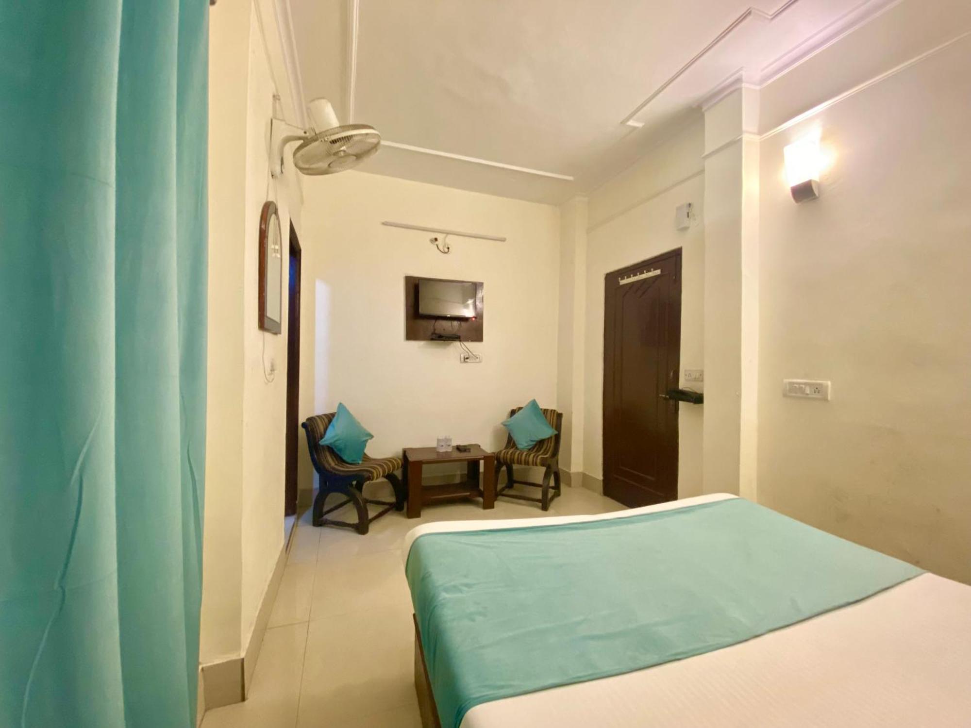 Riversun Hotel Mall Road Mussoorie Bagian luar foto