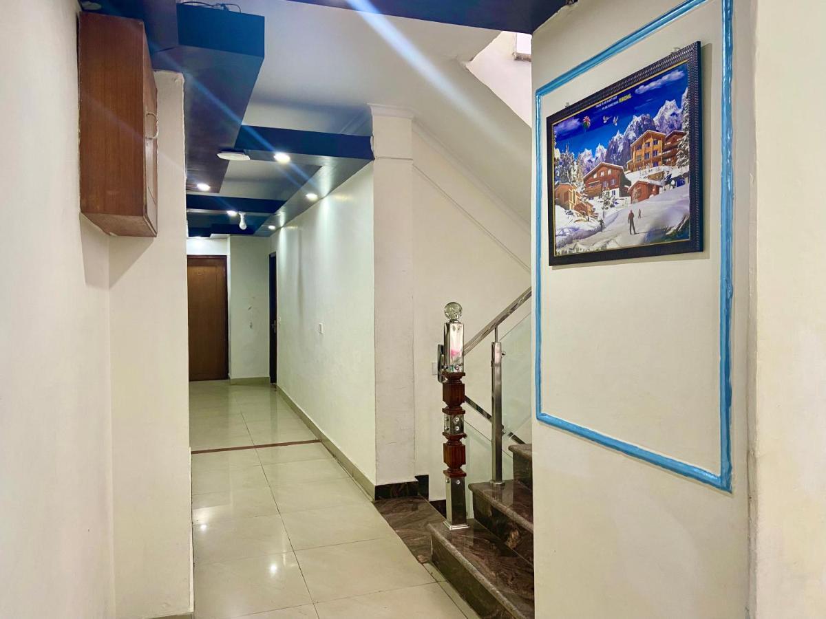 Riversun Hotel Mall Road Mussoorie Bagian luar foto